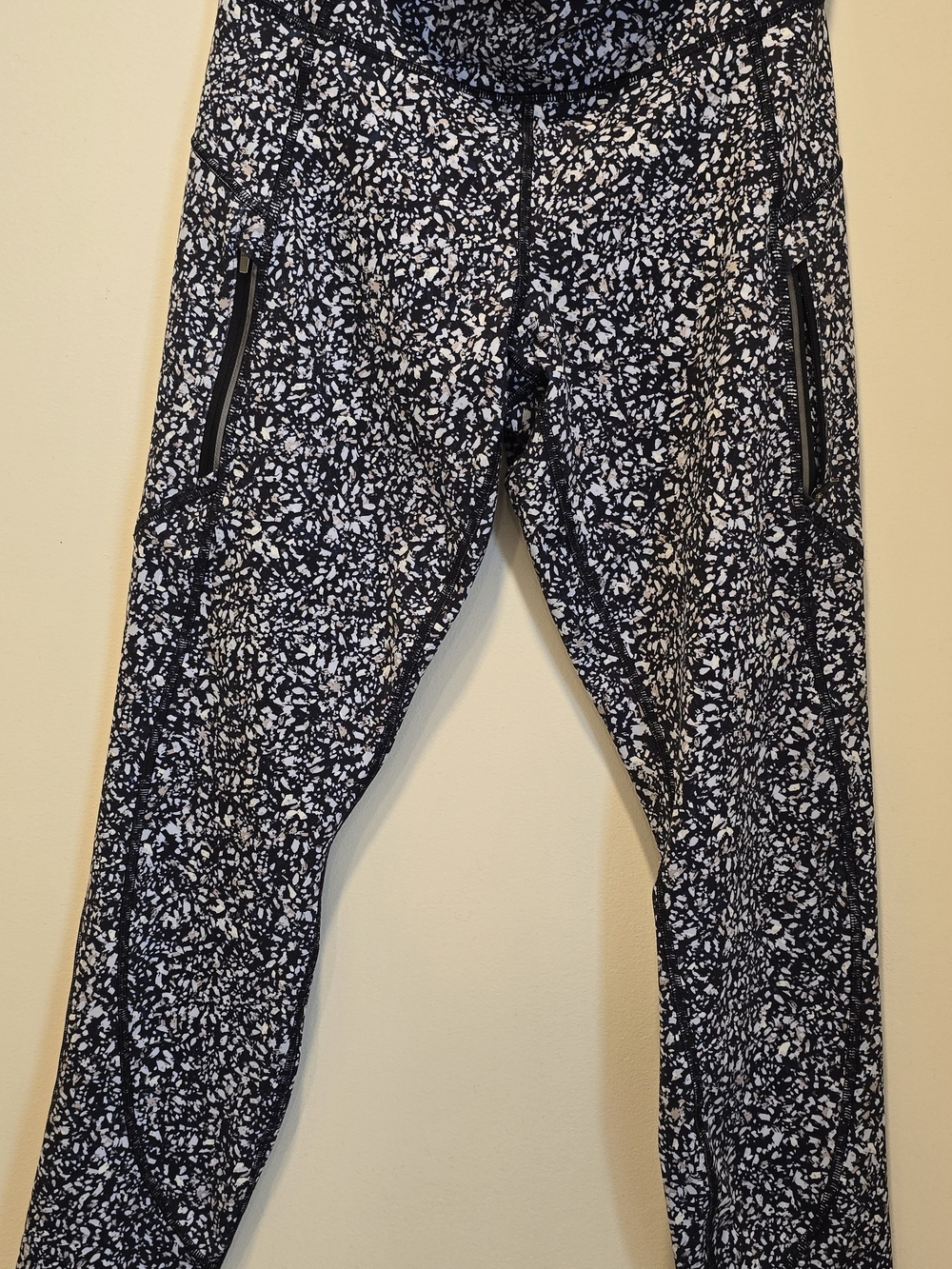 Athleta Rainier Printed Mesh Tight Leggings Small